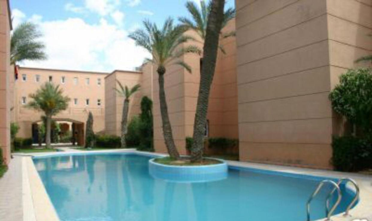 Maison Riad Traditionnel Idealement Situe A Marrakech 마라케시 외부 사진