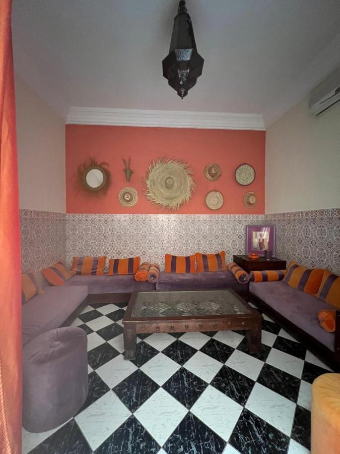 Maison Riad Traditionnel Idealement Situe A Marrakech 마라케시 외부 사진