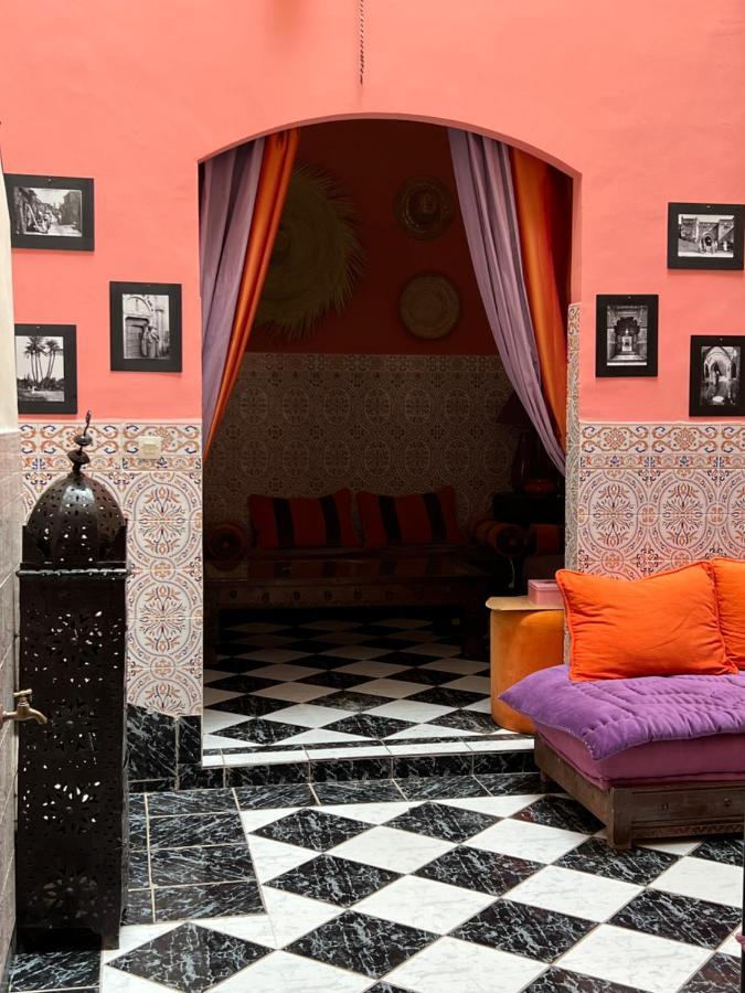 Maison Riad Traditionnel Idealement Situe A Marrakech 마라케시 외부 사진