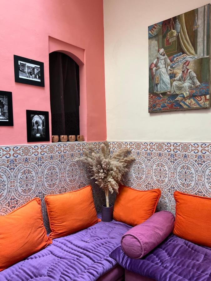 Maison Riad Traditionnel Idealement Situe A Marrakech 마라케시 외부 사진