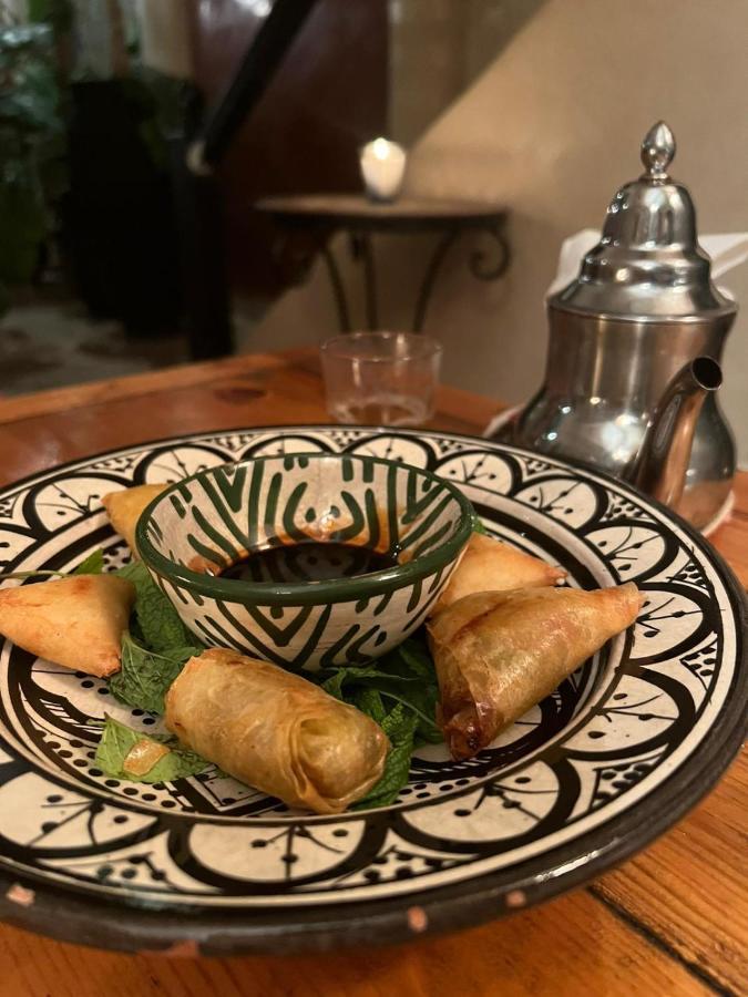 Maison Riad Traditionnel Idealement Situe A Marrakech 마라케시 외부 사진