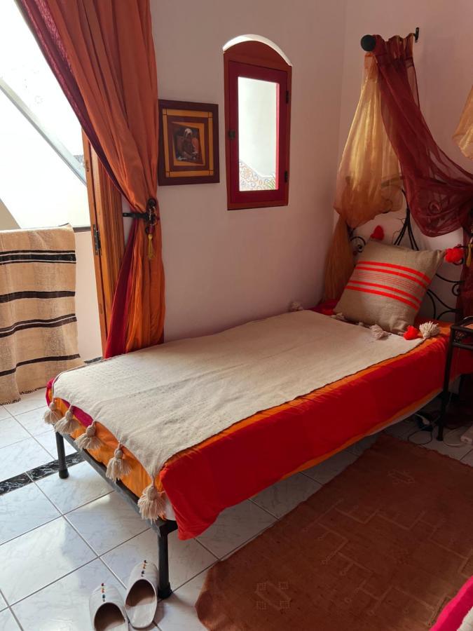 Maison Riad Traditionnel Idealement Situe A Marrakech 마라케시 외부 사진